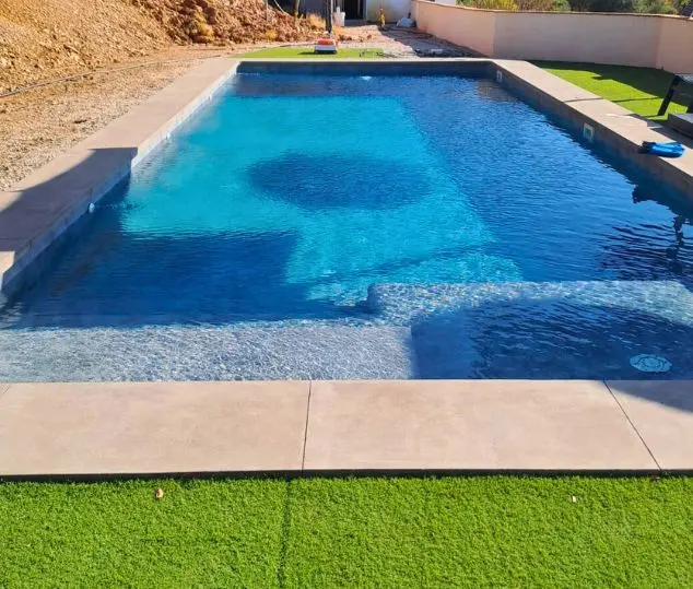 Pools-RP-Aqua-Montana-Piscina